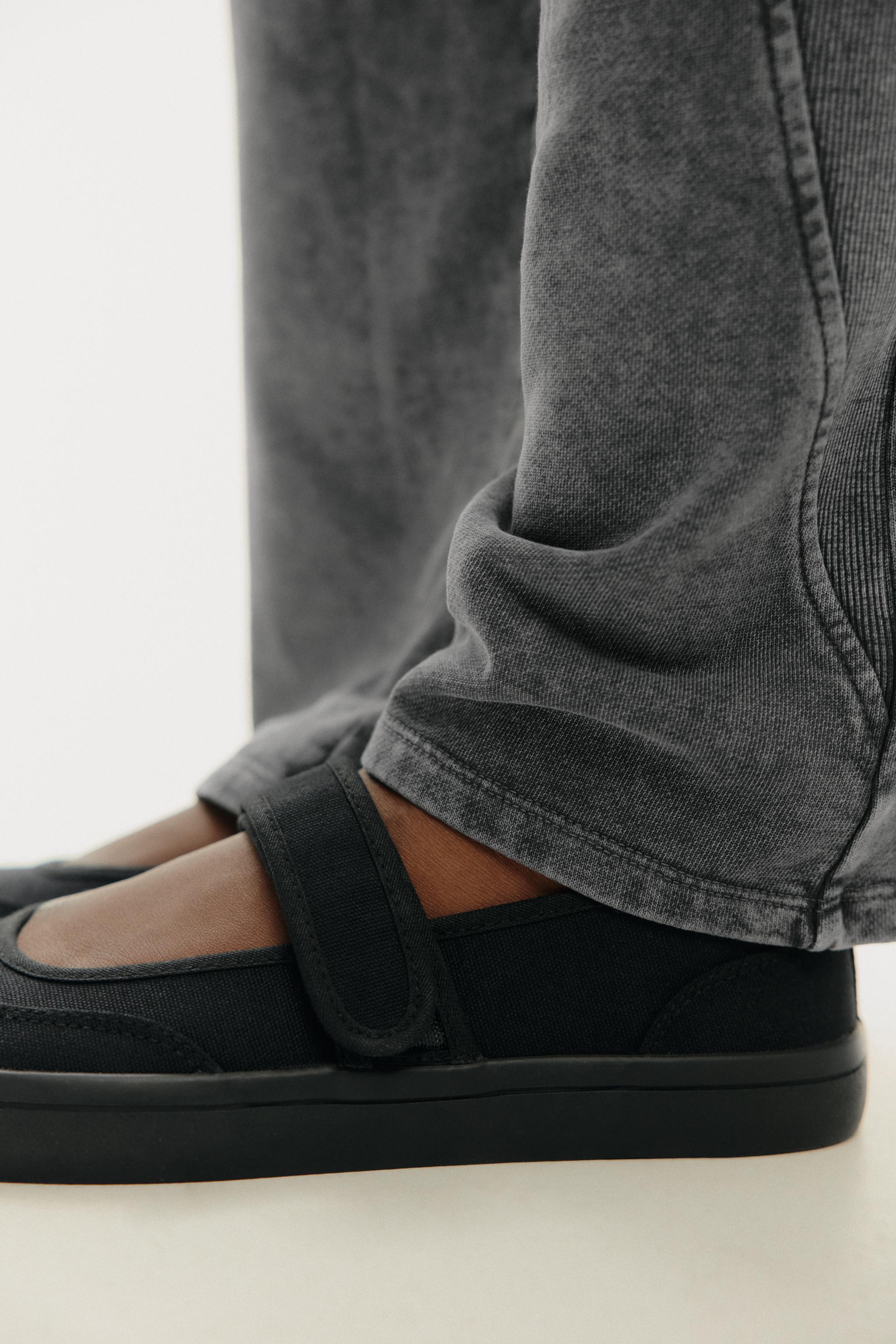 FABRIC STRAP BALLET FLATS